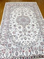 Neuer authentischer Perser teppich mit Seide Nain