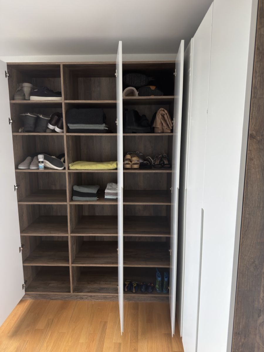 Armoires: Eckschrank weiss Holzoptik – D'occasion à Leibstadt par Maki724 1