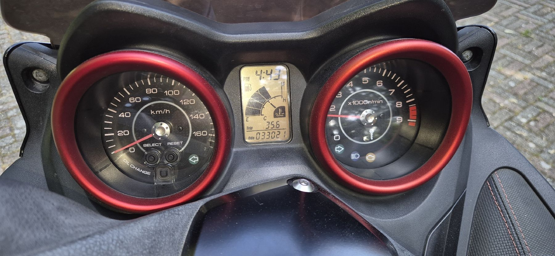 Yamaha Scooter:  yamaha xmax 250 – Usato da Avully venduto da bou_b9lc 4