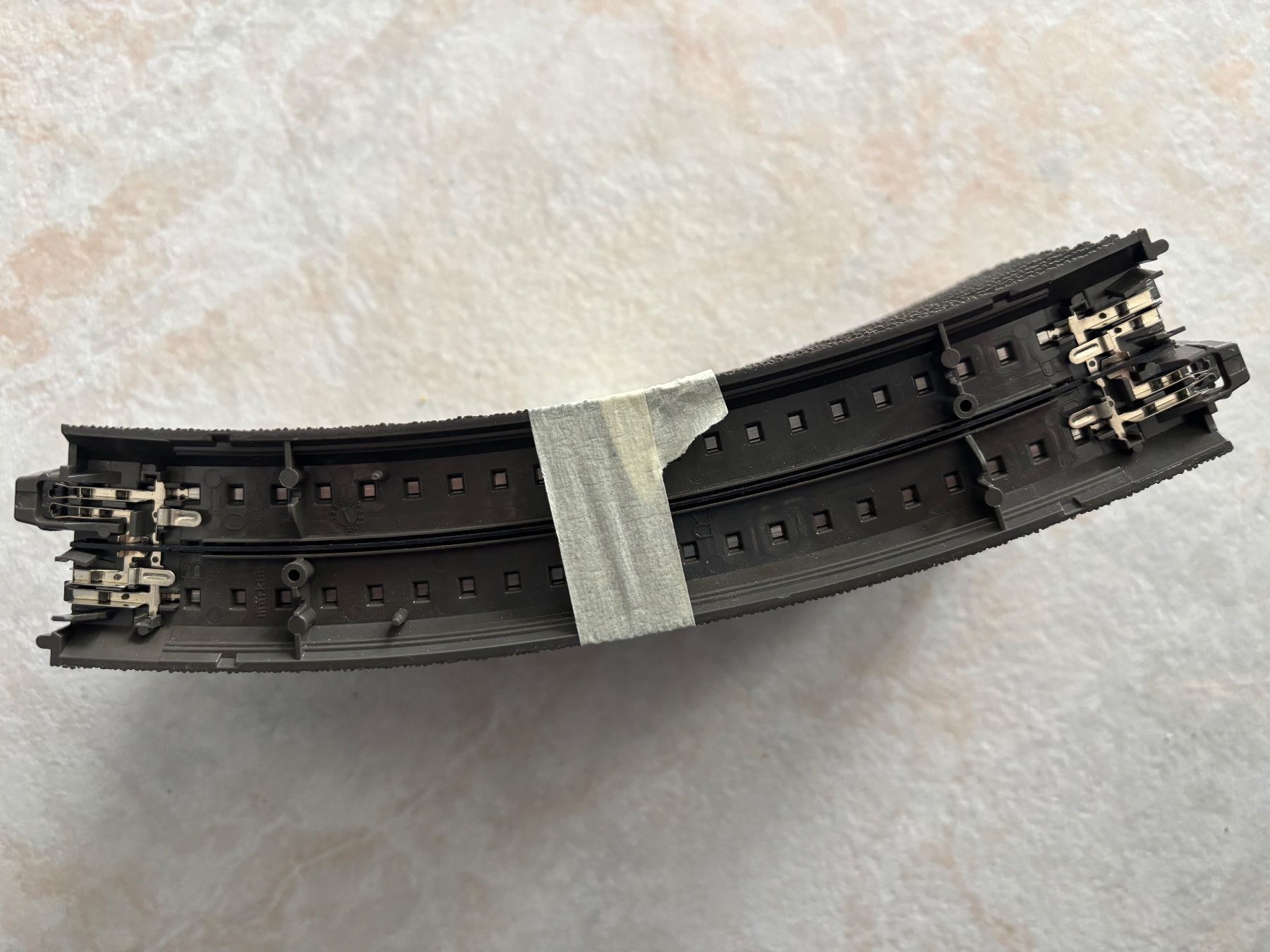 Märklin Modelleisenbahnen: 10x Marklin C 24130 Gleis gebr R1 – Neu (gemäss Beschreibung) aus Hauterive NE von eriamch 2