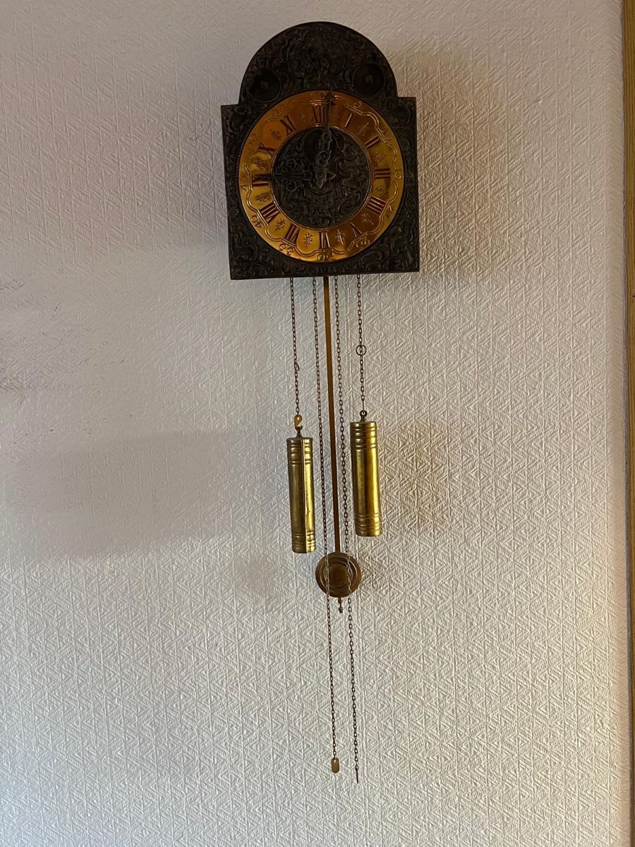 Uhren: Antike Wanduhr (Unikat) – Gebraucht aus Zürich von Sigeli03