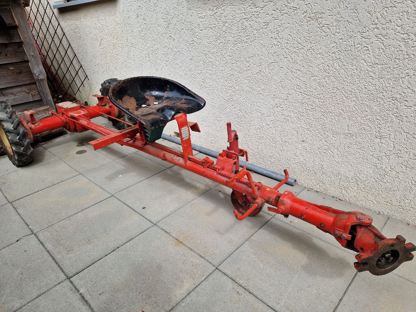 Aebi Trattori:  Aebi Triebachsanhänger  – Usato da Jaun venduto da RD03