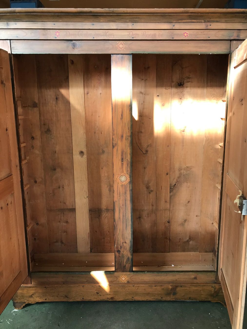 Armadi: Bauernschrank – Usato da Bern venduto da kaefer555 3