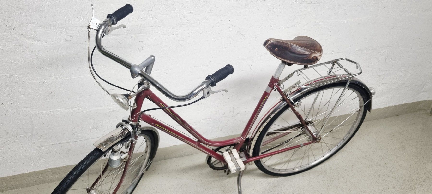 Velos: Oldtimer Damen Velo 3 Gänge Gratis Lieferung – Gebraucht aus Zürich von beaahaus 2