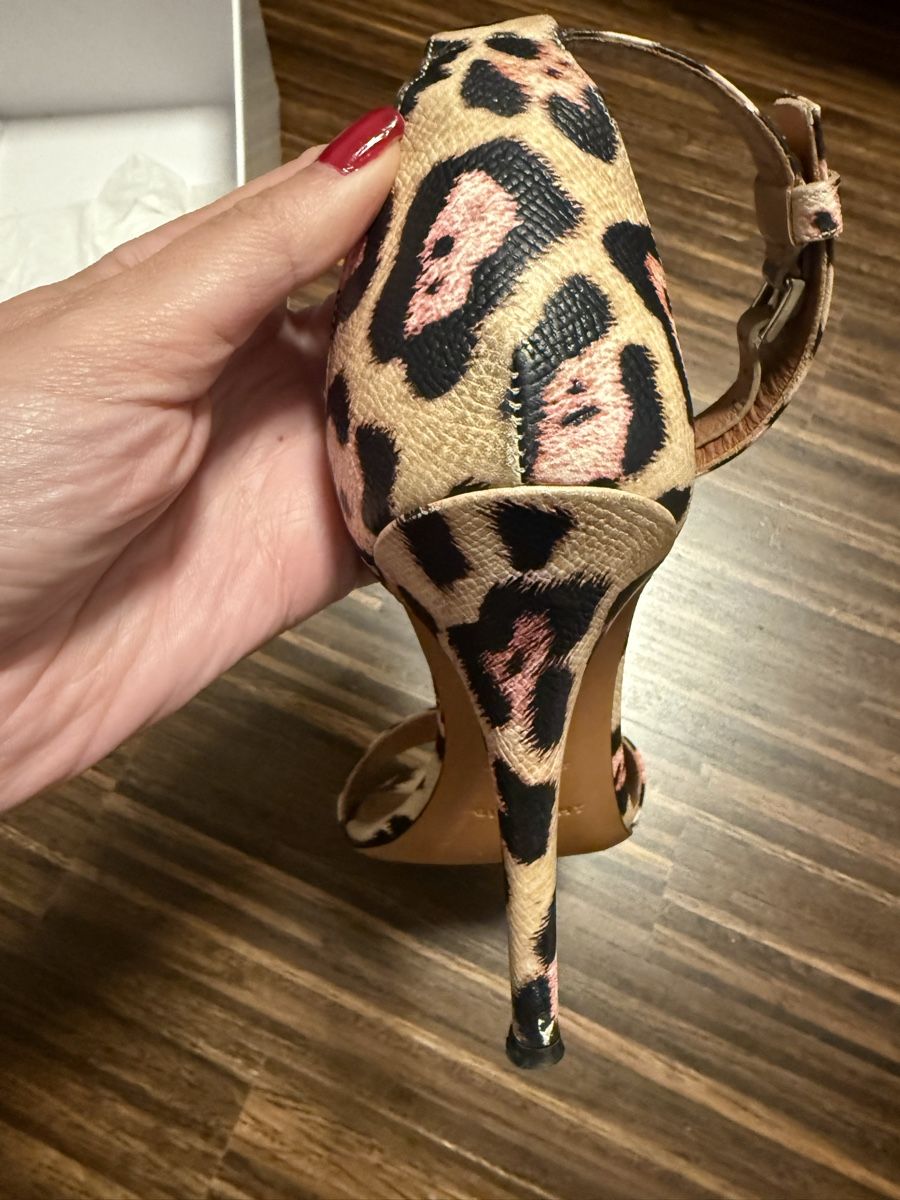 Givenchy Scarpe da donna: Givenchy Leopard Print Infinity Sandalen – Usato da Zollikon venduto da snowflake10- 5