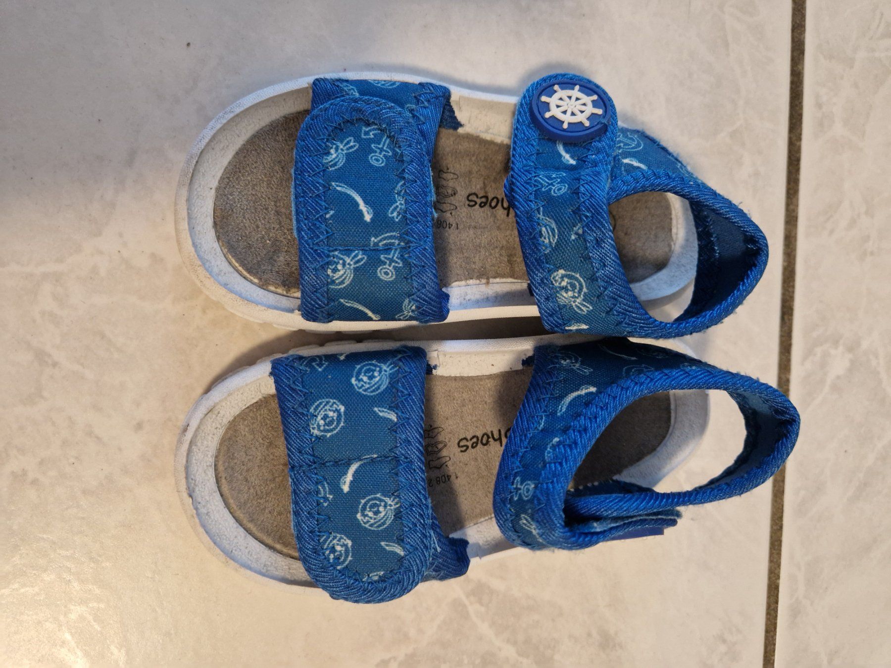 Scarpe per ragazzi: Kindersandalen – Usato da Aarburg venduto da augenschmaus8