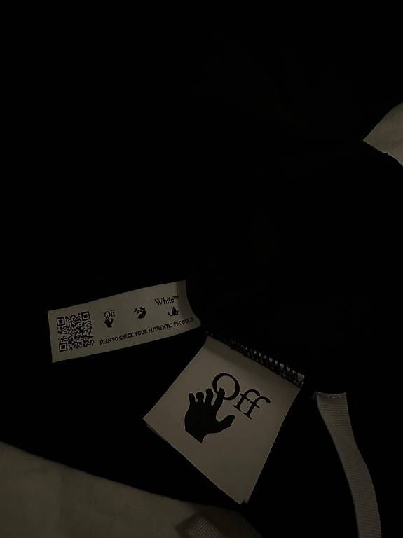 T-shirt: Off White T-Shirt Caravaggio – Usato da Zürich venduto da Richmond122 3