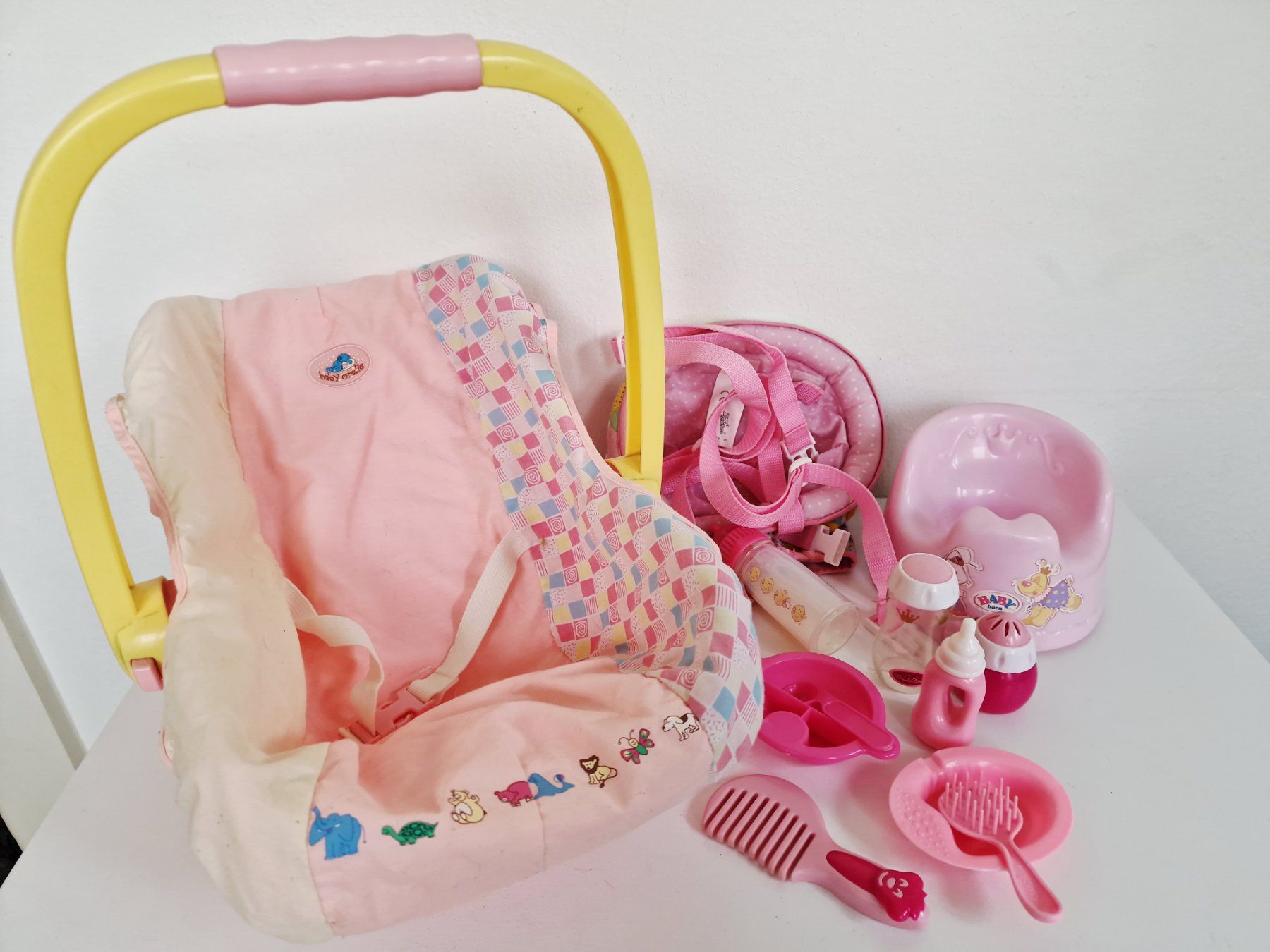 Giocattoli: Puppen-Spielzeug-Set – Usato da Hallau venduto da CHACLA
