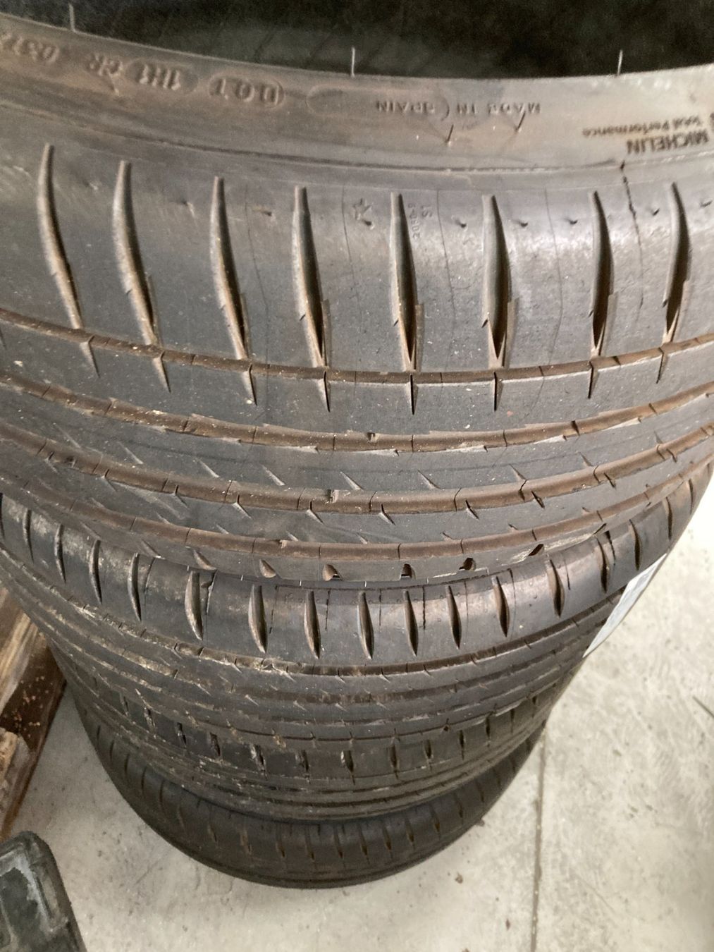 Michelin Pneumatici & Ruote complete: 225/40R18 Michelin Sommerpneu – Usato da Cham venduto da Cham6332 1