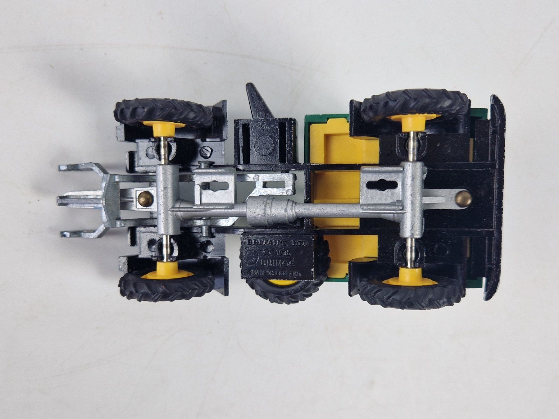 Jouets: Mercedes Unimog Spielzeugauto – D'occasion à Muhen par Restwert_Muhen 4