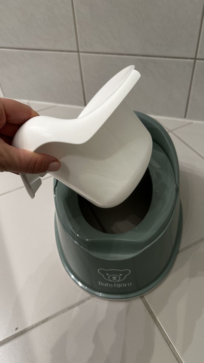 Babybjörn WC: BabyBjörn Töpfchen/ Potty  – Nuovo (secondo la descrizione) da Zürich venduto da KrisZH 2