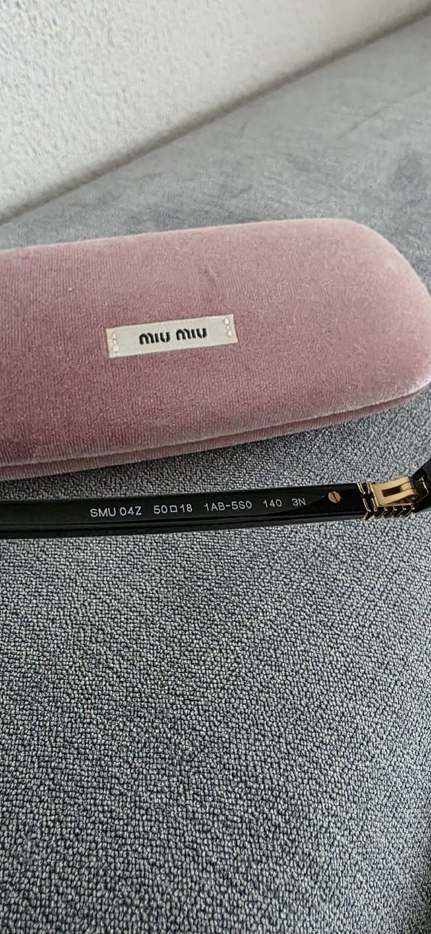 Miu Miu Occhiali & Lenti: Miu Miu Sonnenbrille  – Nuovo (secondo la descrizione) da Rümlang venduto da ilc_vm5p 3