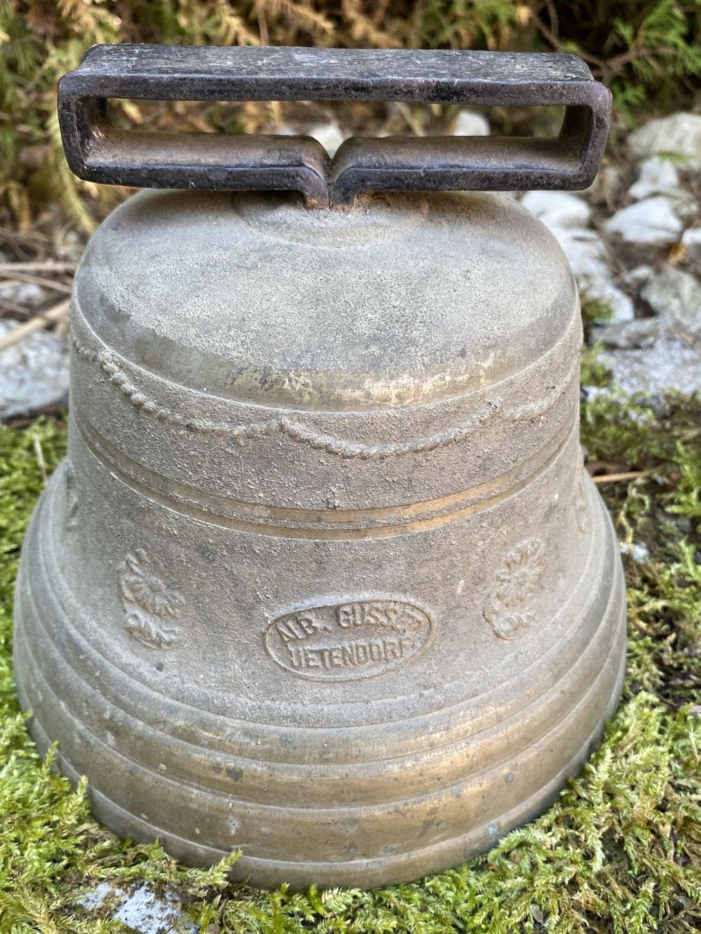 Campanacci mucche: Glocke  20 cm datiert 1949 – Usato da Ependes FR venduto da Sigird71 1