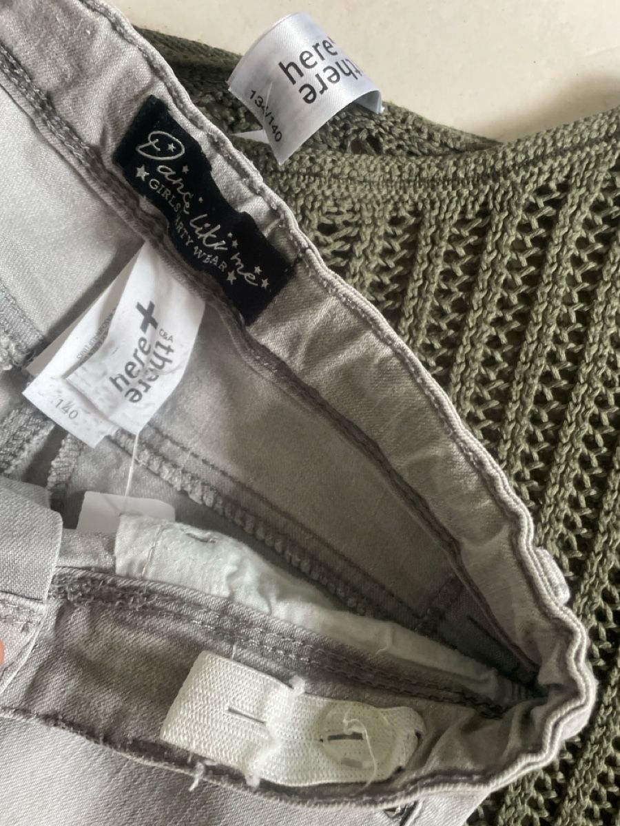 C&A Kleiderpakete & -sets: Jeans mit Pailletten & Strickpullover, Gr.140 Top – Neu (gemäss Beschreibung) aus Obergerlafingen von cabo4 3