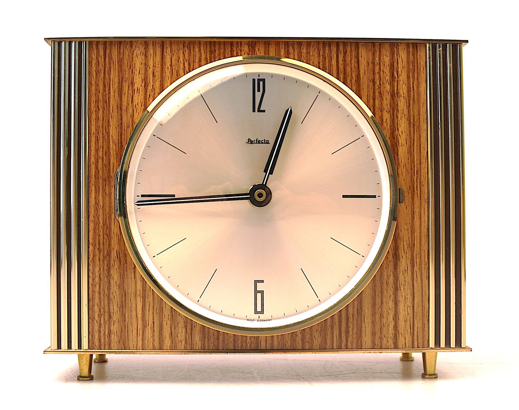 Stand- & Wanduhren: Perfecta Mid-Century Kaminuhr – Gebraucht aus Volketswil von brockipfannenstil