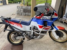 Honda Africa Twin XRV 650 Motorrad guter Zustand