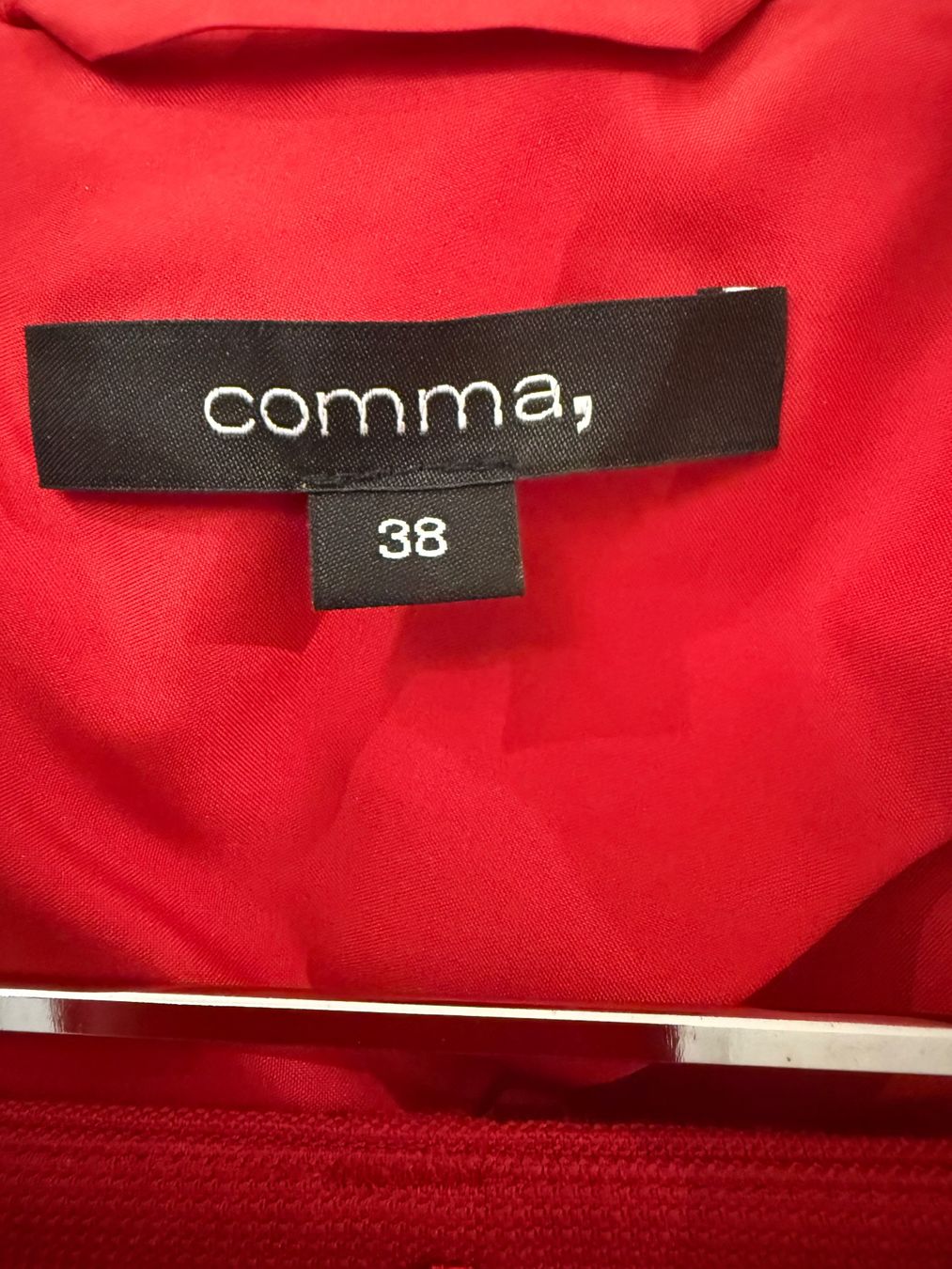 Comma Lotti di vestiti: COMMA FAST NEUES DAMEN SET – Usato da Zürich venduto da flo_7cvq 1