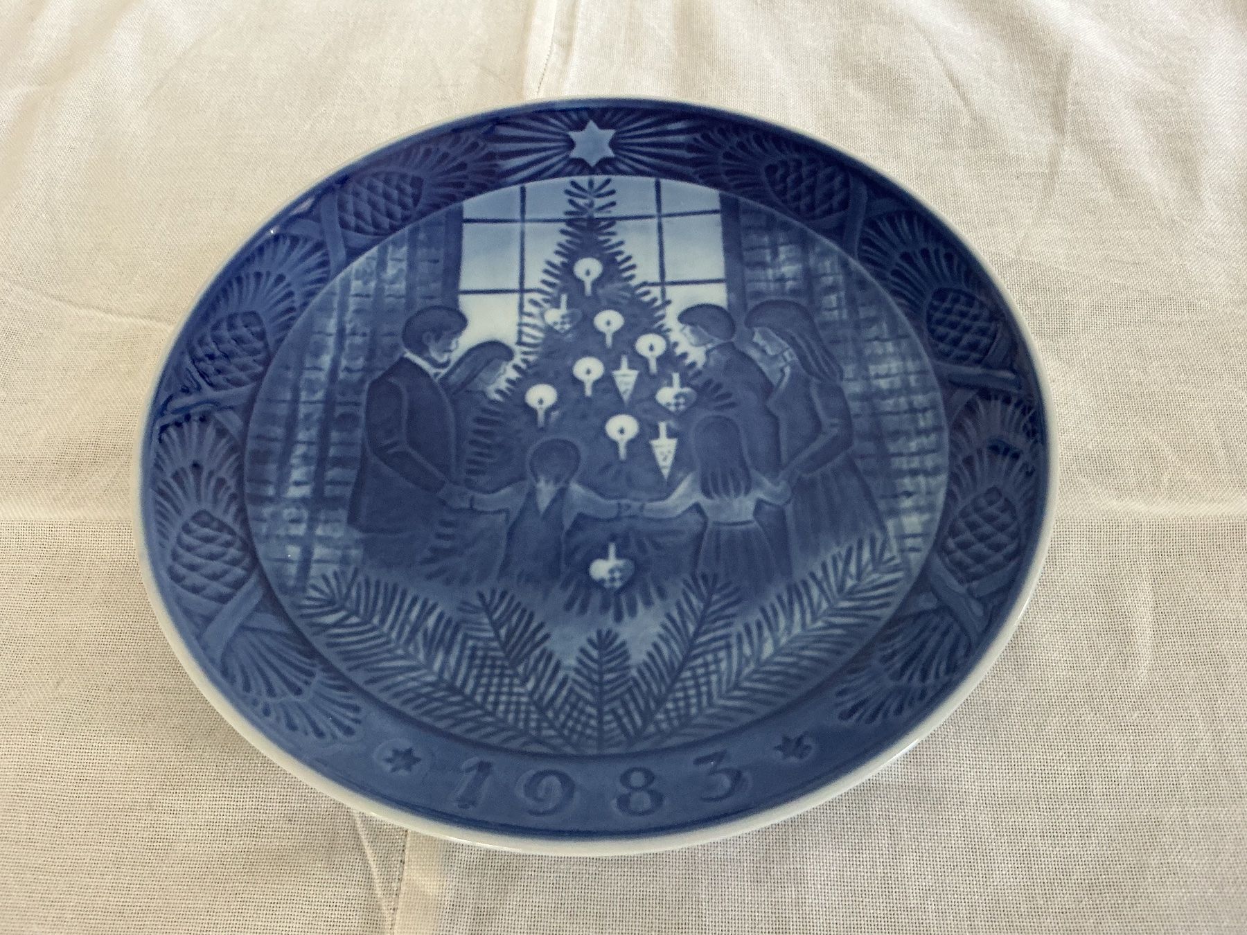Royal Copenhagen Piatti: Weihnachtsteller – Usato da Niederhasli venduto da ercp4