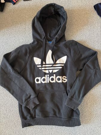 Adidas Kapuzenpullover schwarz Logo Print Grösse XS