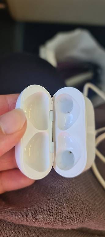 Caricabatterie: Cellular Line Adapter inkl. Kopfhörer Ladestation – Nuovo e nell'imballaggio originale da Reinach BL venduto da mar_5yyy 1