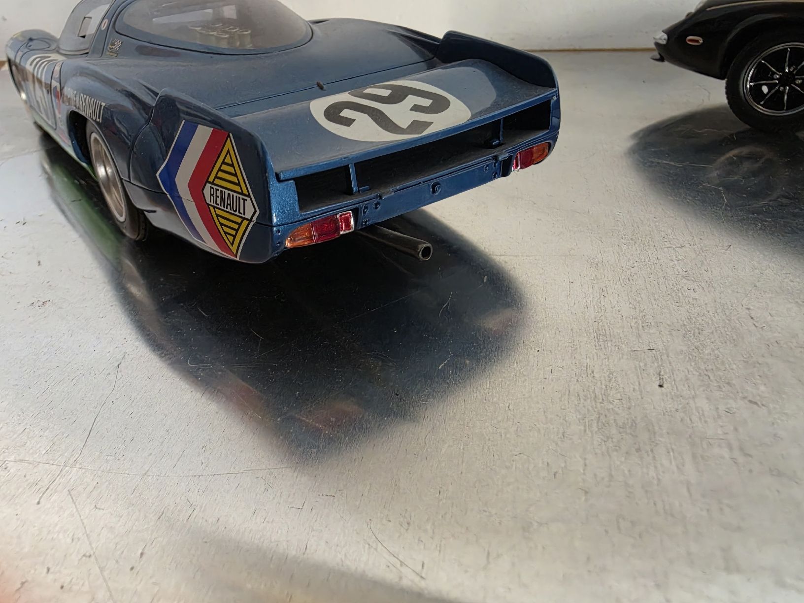 Modellini d'auto: Model Autos 1:18 – Difettoso da zürich venduto da val_yr8v 4