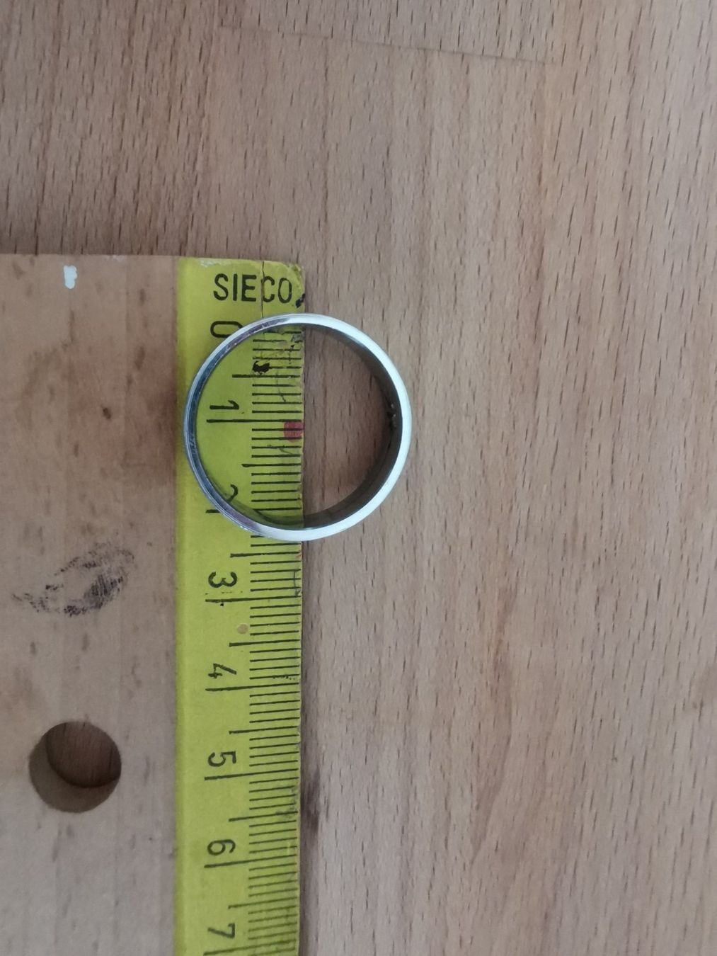 Anelli: Edelstahlring mit ausgeschnittenem Muster – Usato da Aadorf venduto da mona_speedy 1