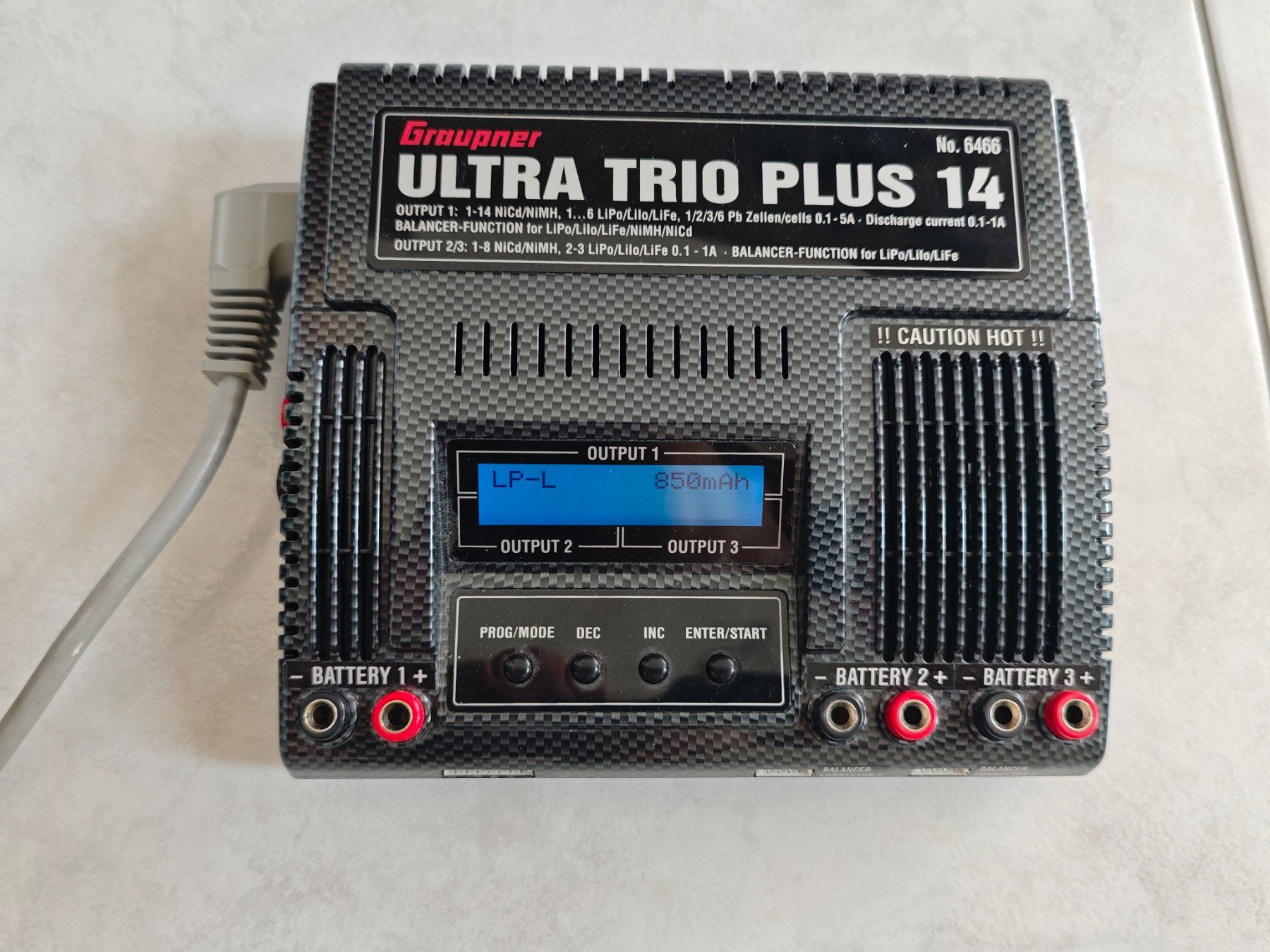 Graupner Batterie, Caricabatterie & Alimentatori: Graupner Ultra Trio plus 14 Ladegerät – Usato da Bernhardzell venduto da Palmsound
