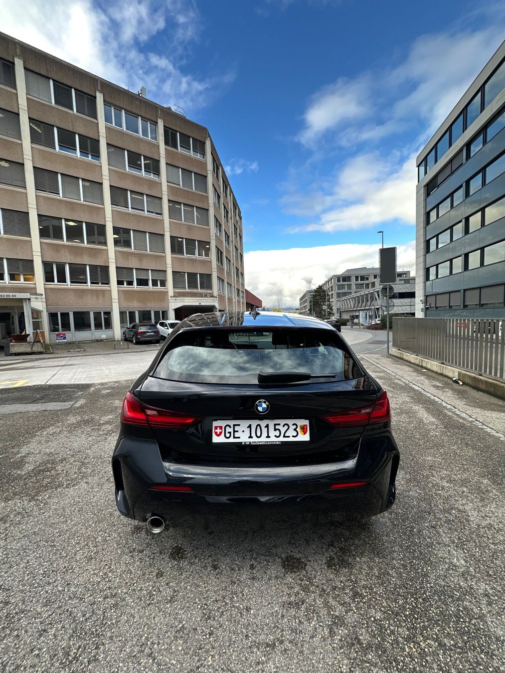 BMW Autos: BMW 118i M Sport Steptronic – D'occasion à Grand-Lancy par zor_cr9m 2