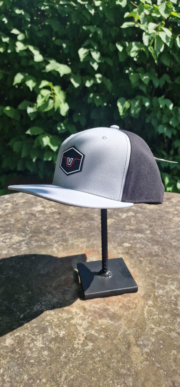 Chapeaux, bonnets & casquettes: Cap Valtra – Neuf (Voir description) à Reinach AG par Stalder-Technik 1