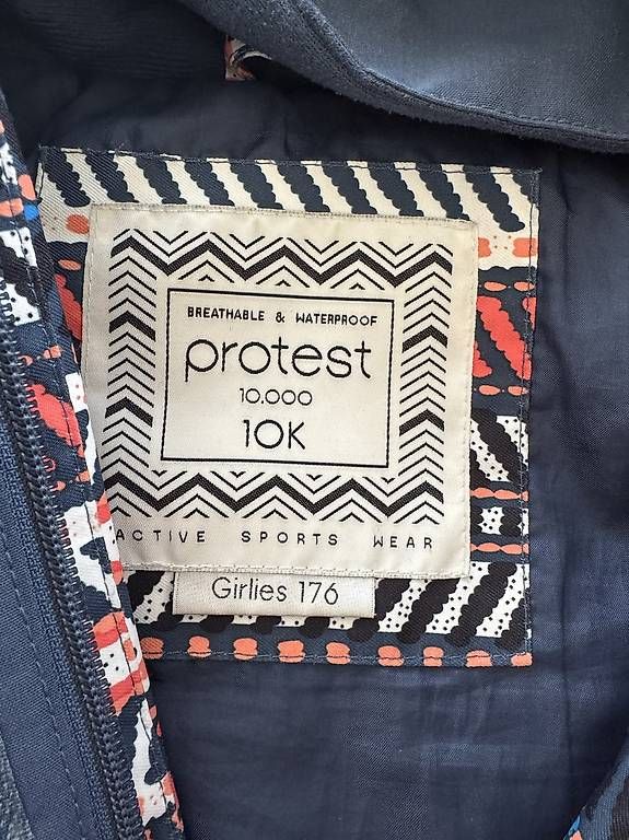 Anzüge: Skianzug Protest 176 – Gebraucht aus Ilanz von pupsi010 1
