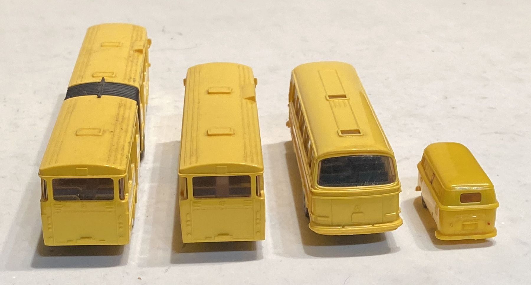 Wiking Kit di modellismo & Modellini statici: Wiking (D) 4 x Bus PTT – Usato da Sonceboz-Sombeval venduto da Decolove 5