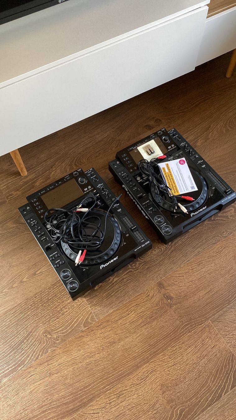 Pioneer Systèmes audio & multimédias: Cdj 2000 1 Stk – D'occasion à Gwatt (Thun) par fri_j5nj 3
