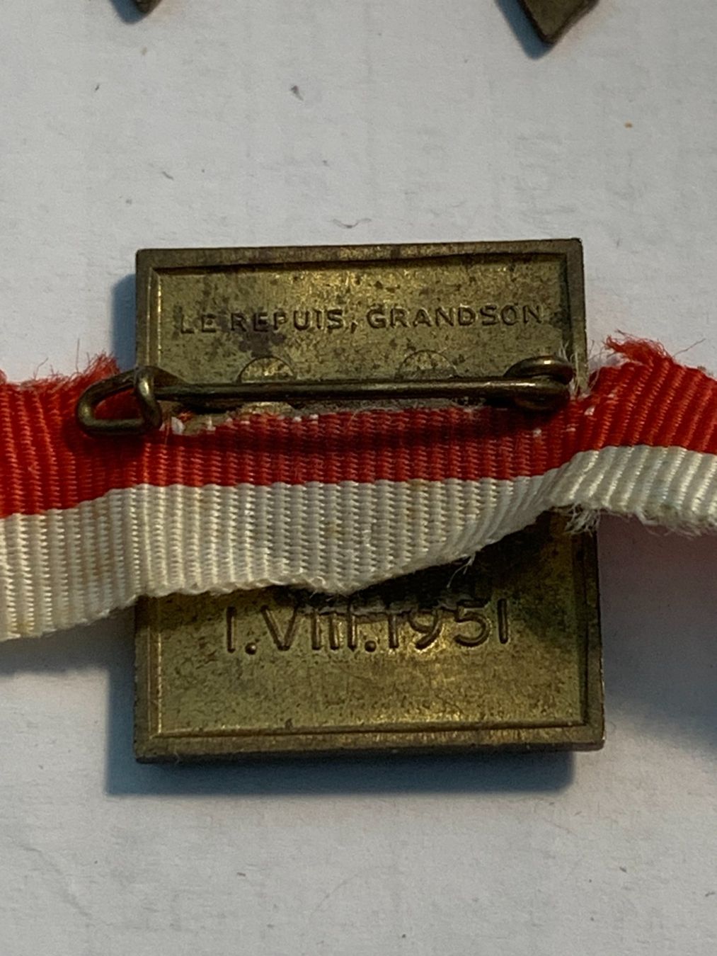 Swiss Plaketten & Abzeichen: Diverse Sammlung alter CH Abzeichen, Pins + Anstecknadel – Gebraucht aus Sarmenstorf von habasa 5