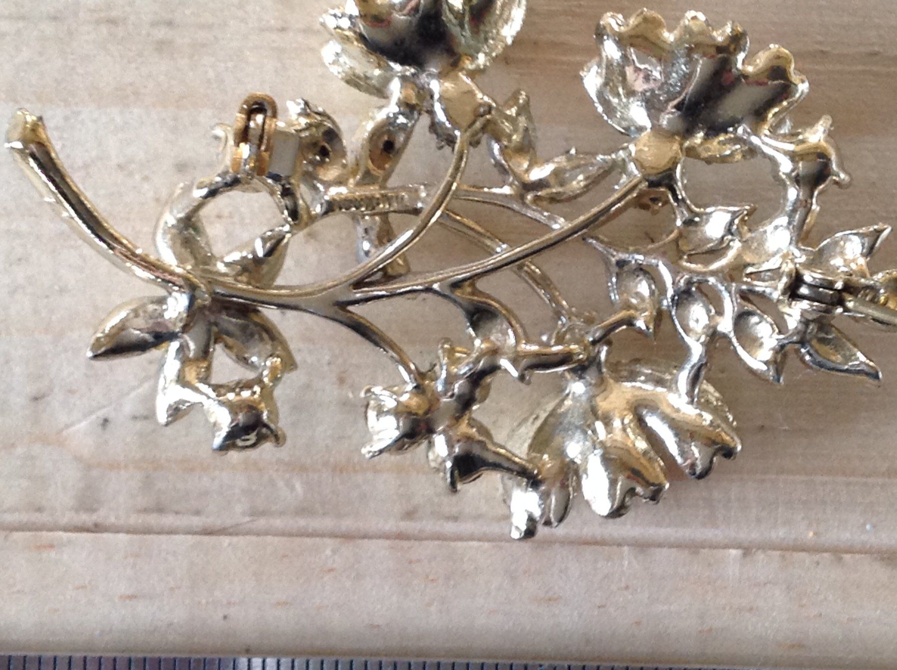 Broschen & Nadeln: broches floral – Gebraucht aus Vuiteboeuf von broticaire 3