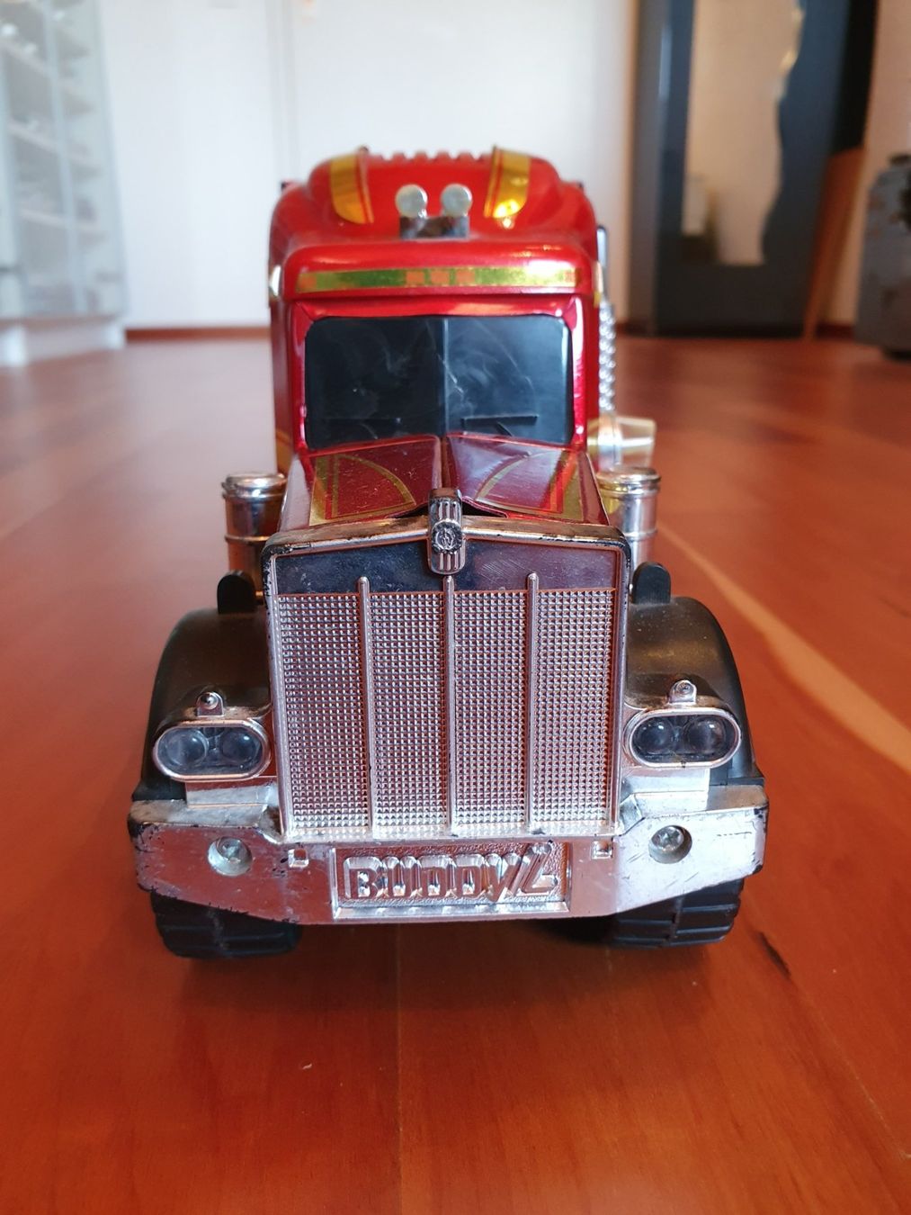 Giocattoli: Kenworth Truck mit Sound – Usato da Triesen venduto da platzproblem1 2