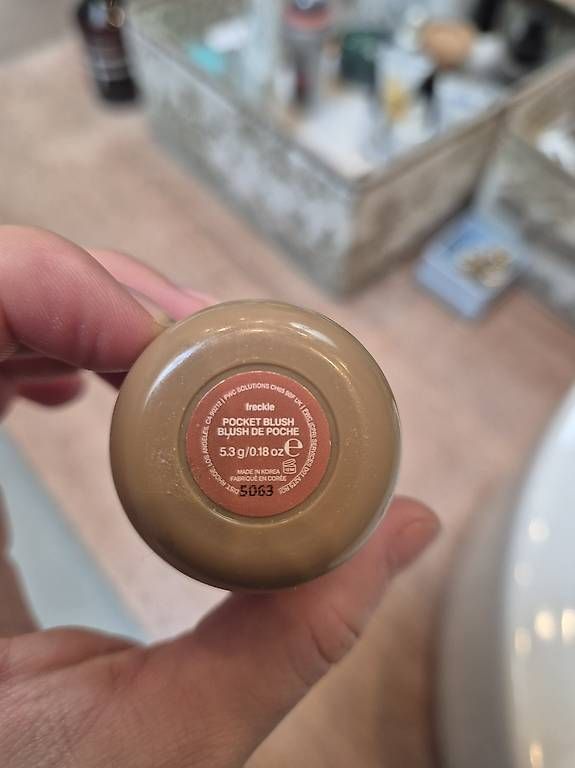 Make-up: Rhode Pocket Blush  – Gebraucht aus Zürich von val_wbt7 1