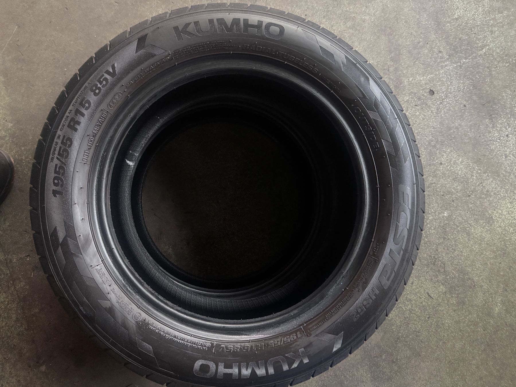 Kumho Pneus & Roues: 195/55R15 – D'occasion à Widen par Dinero02 3