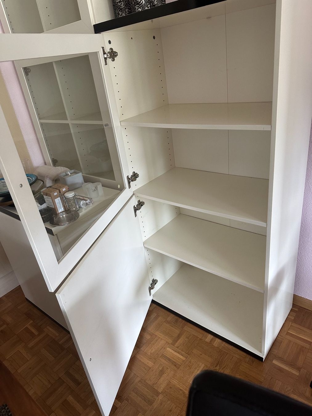 Ikea Scaffali: Wohnwand weiss mit Glastüren – Usato da Pfäffikon ZH venduto da thf_rqs2 3