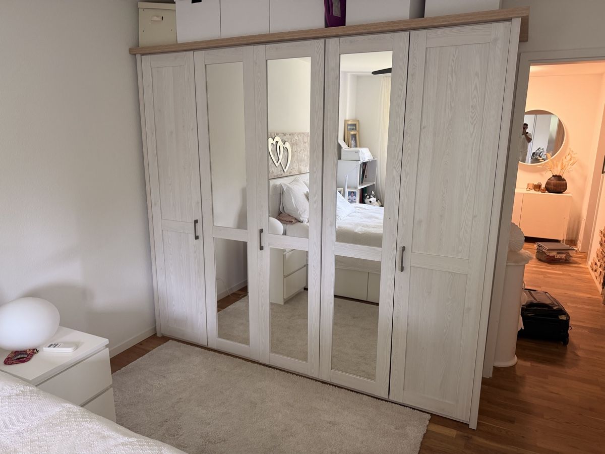 Armadi: Kleiderschrank – Usato da Alterswil FR venduto da borja97