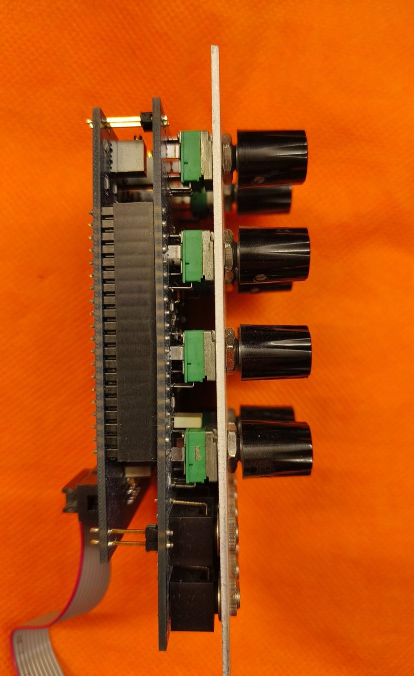 Strumenti musicali: RARE TwinPeak Filter by Epoch Modular – Usato da Fribourg venduto da Kazanthul 1