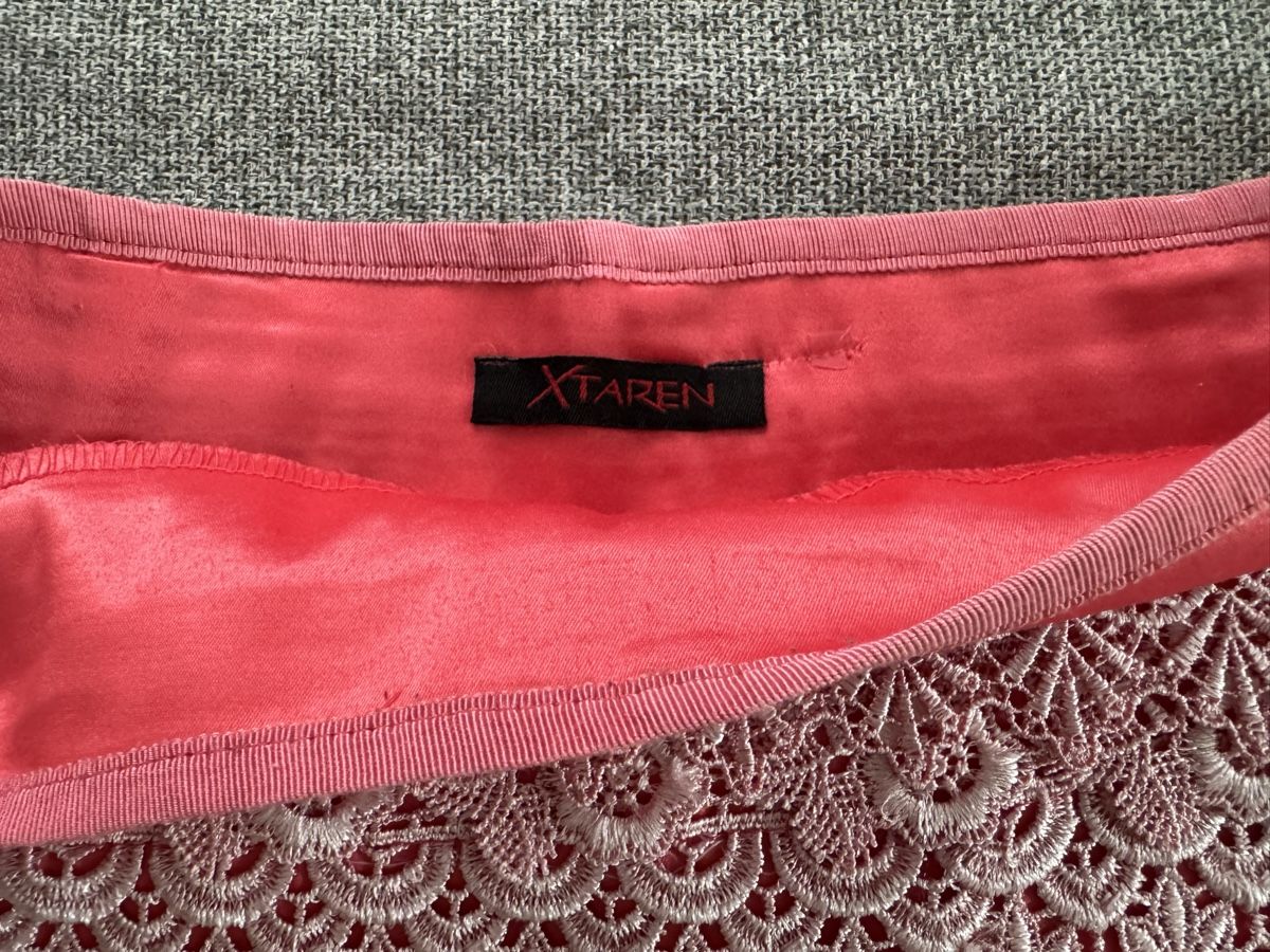 Pantaloni: Wunderschöne Shorts von XTAREN Grösse XS. – Usato da Adliswil venduto da StephanieAnnina 2