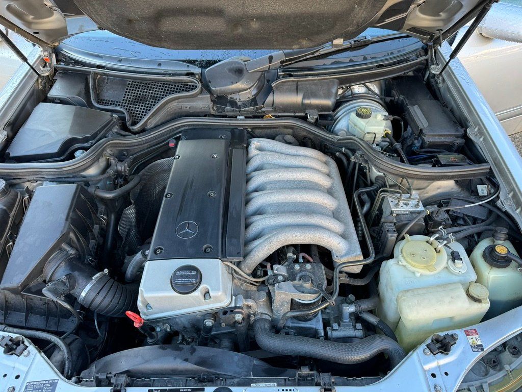 Mercedes-Benz Autos: Mercedes W210 E 300 TD – Gebraucht aus Nuglar von  3