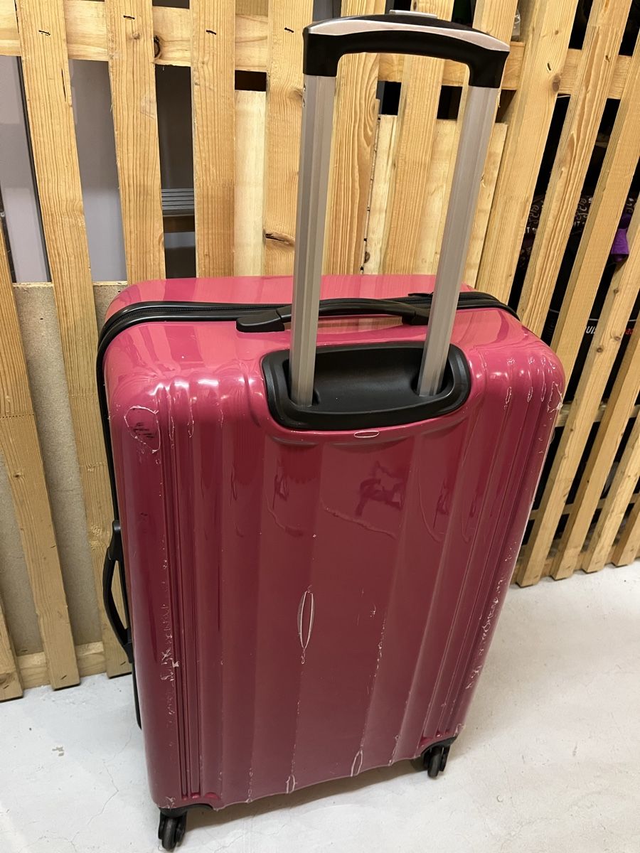 Valises de voyage: Rollkoffer Tchibo – D'occasion à Wallisellen par Trish44 2
