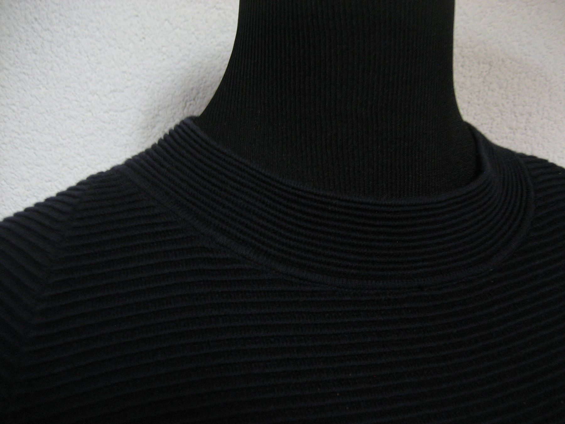 Cos Maglioni & Felpe: Pull COS taille M 100% coton – Nuovo (secondo la descrizione) da Delémont venduto da marryb 1