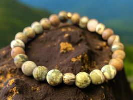Armband Rhyolith mit handgemachter Bronze-Perle, 20cm Umfang