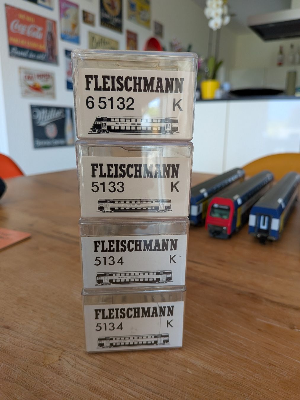 Fleischmann Modellini di ferrovie: Zürcher S-Bahn Wagen  – Usato da Rebstein venduto da Sstuderus 3