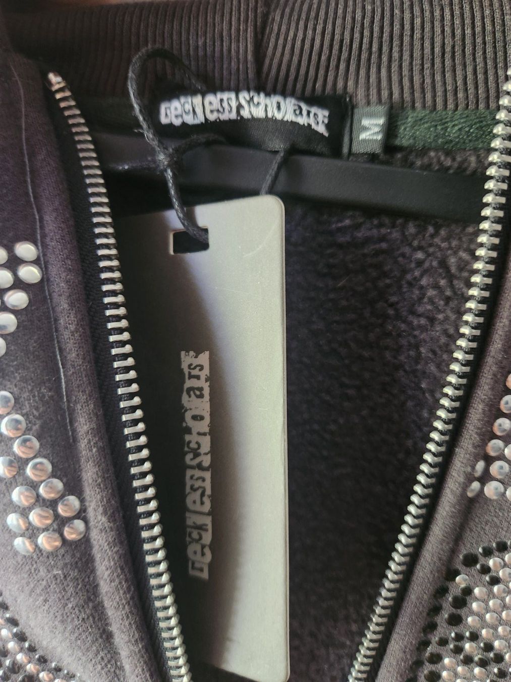 Vestes: Reckless Scholars Kapuzenpullover Grau Grösse M – Neuf avec emballage d'origine à Ennetbaden par ale_syz8 2