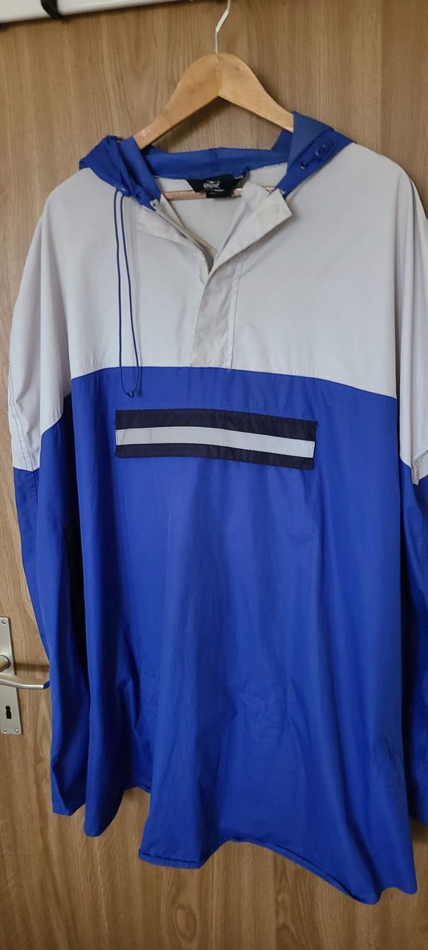 Altro in  Abbigliamento & Accessori: Regenpelerine – Usato da Müllheim Dorf venduto da fsspeedy
