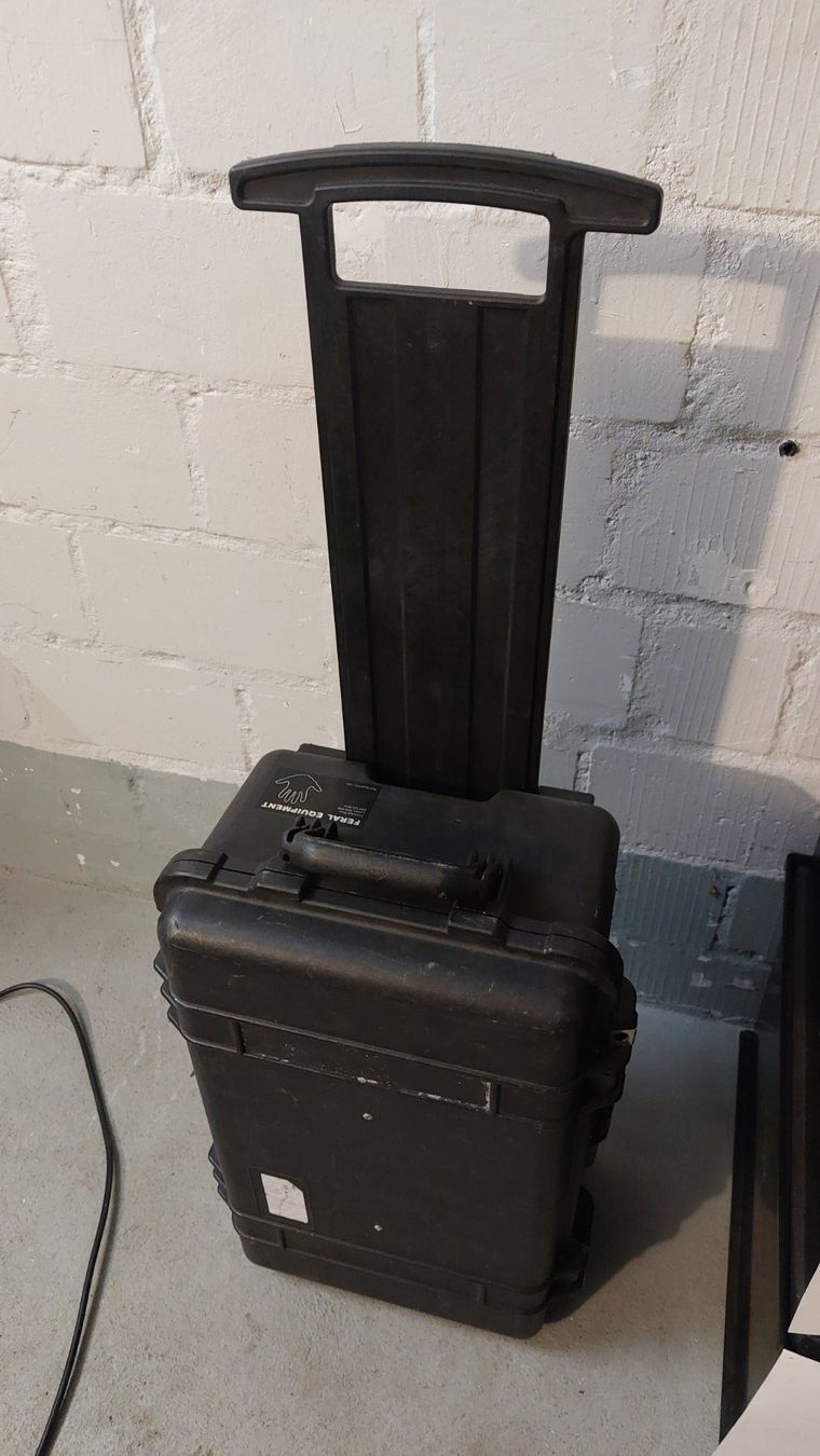Peli Valigie: Peli Case 1510 - Gross auf Rollen – Usato da Rheineck venduto da FMPTV