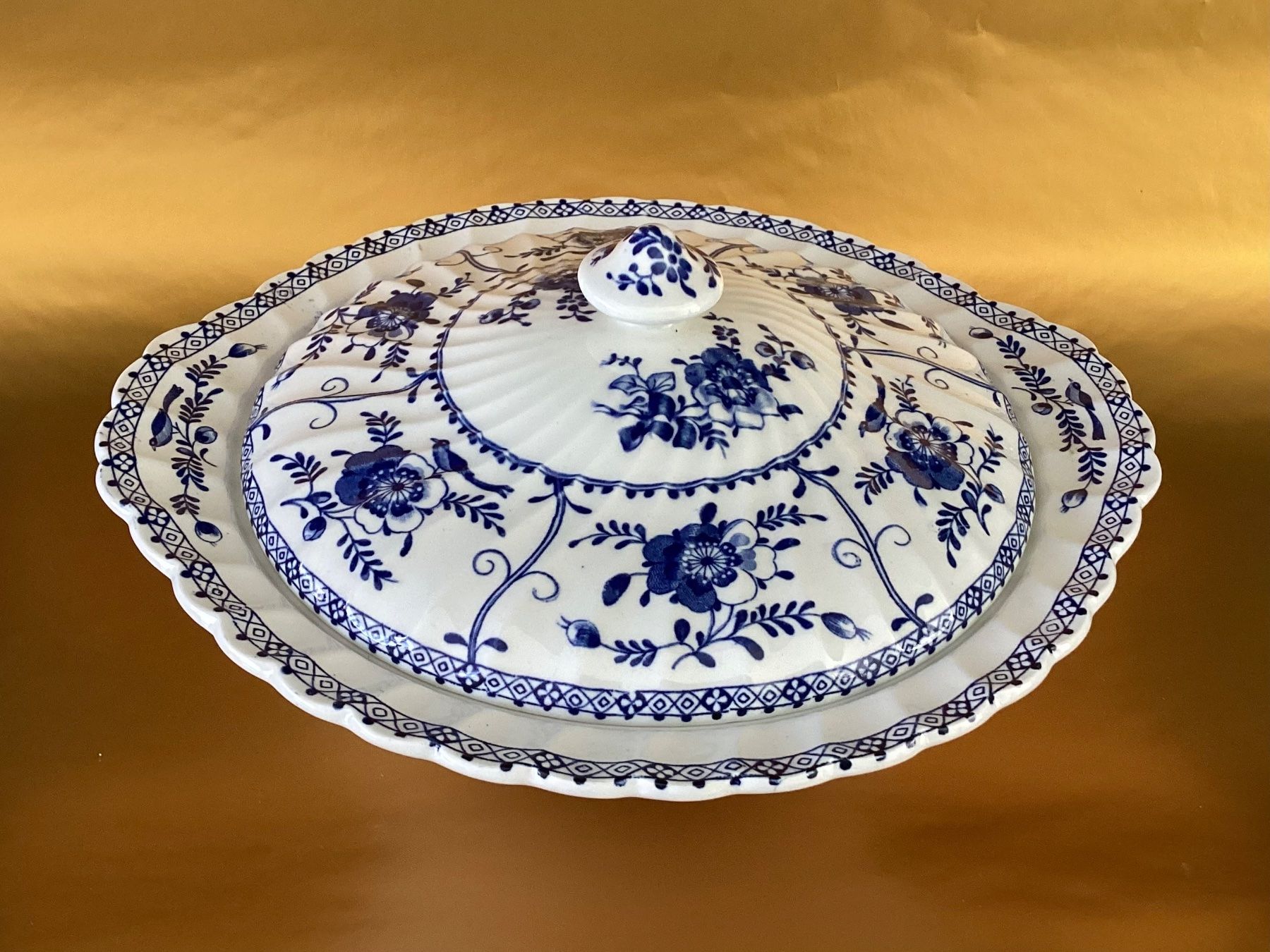Johnson Brothers Ciotole: Schüssel mit Deckel, INDIES / Johnson Bros /  England – Usato da Beinwil am See venduto da kae_gh7c 1